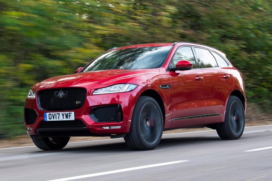  Jaguar F-Pace S 30t AWD Prestige 2016 года  (UK) (фото 11 из 14)
